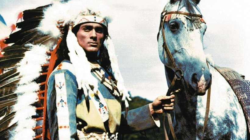 Гойок Митич в фильме "Сыновья Большой Медведицы" 