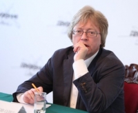 Пост первого секретаря и зампреда Союза кинематографистов занял Олег Иванов