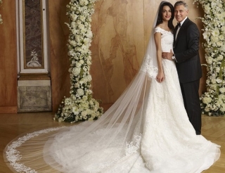 «У вас двойня»: Джордж Клуни впервые станет отцом
