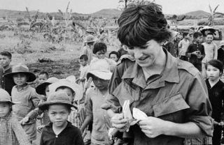 Кэри Маллиган сыграет пленную военную журналистку в новом байопике