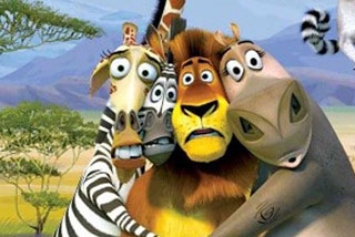 Из-за технической ошибки зрителям «Мадагаскара 3» показали «Паранормальное явление 4»