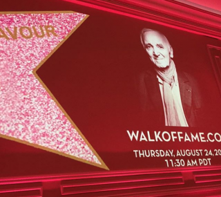 У Шарля Азнавура появилась именная звезда на Аллее славы