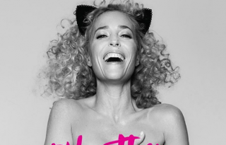 Джиллиан Андерсон снялась обнаженной ради защиты животных