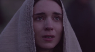 Новый трейлер «Марии Магдалины» с Хоакином Фениксом и Руни Марой