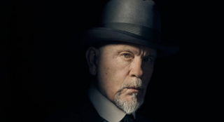 Первое фото Джона Малковича в образе Эркюля Пуаро