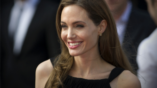Анджелина Джоли, Шарлиз Терон и другие звезды объявят победителей «Оскара»
