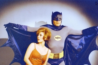 Бэтмен-ветеран Адам Уэст критикует новые фильмы франшизы