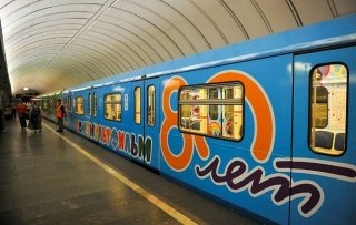 Станции московского метро будут объявлять Заяц из «Ну, погоди» и фрекен Бок
