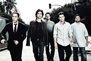 Сценарий полнометражных «Красавцев» завершен