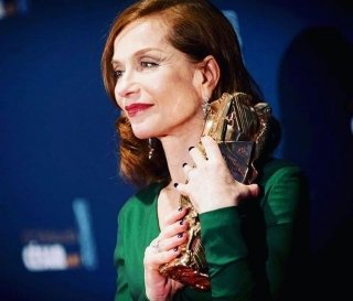 «Сезар 2017» назвал лучшим фильмом драму Пола Верховена