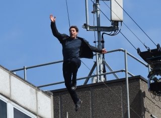 Съемки «Миссия: невыполнима 6» приостановлены из-за травмы Тома Круза