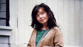 Певица Бьорк рассказала о домогательствах датского режиссёра