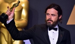 Кейси Аффлек не станет вручать «Оскар» из-за обвинений в домогательствах