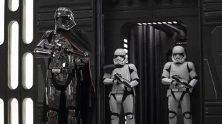 Видео: Том Харди, Принц Уильям и Принц Гарри в роли штурмовиков