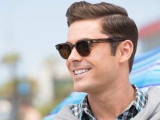 Зак Эфрон приютил собаку