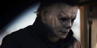 Майкл Майерс возвращается в первом трейлере «Хэллоуина»