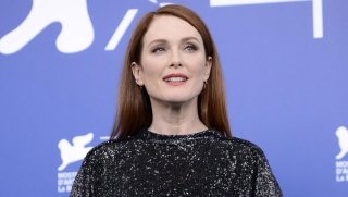 Джулианна Мур присоединилась к «Женщине в окне»