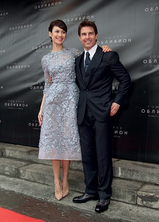 Том Круз и Ольга Куриленко на премьере «Обливиона» в Москве