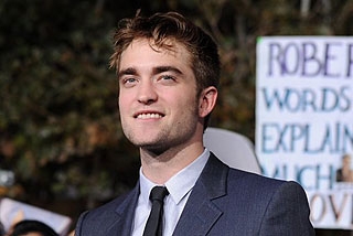 Роберт Паттинсон сыграет человека, возглавившего охоту на Саддама Хуссейна