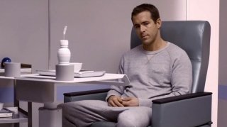 Новый трейлер: «Вне себя» с Райаном Рейнольдсом