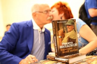 Никита Михалков обещает написать книгу о профессии режиссера