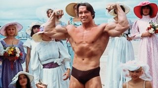 Как Арнольд Шварценеггер поиграл мускулами в Каннах в 1977-м