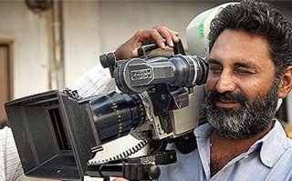 Индийский режиссер Махмуд Фаруки признан виновным в изнасиловании
